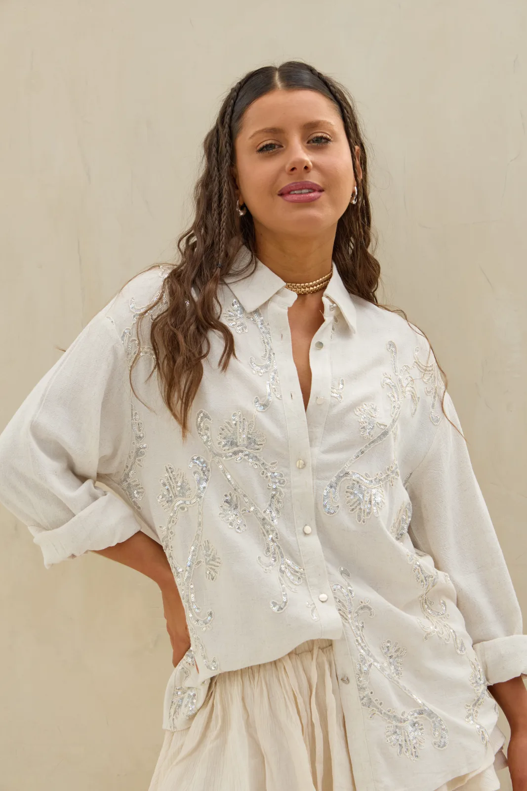Camisa Bordada con brillos Beige