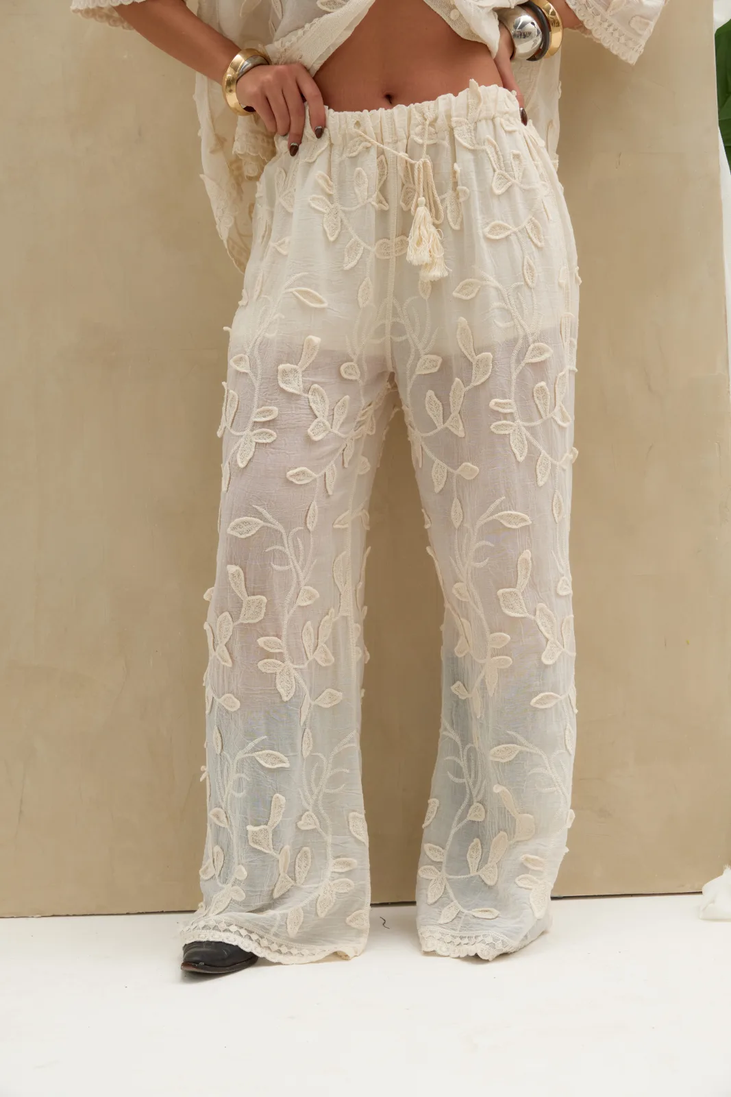 Pantalon Bordado Beige