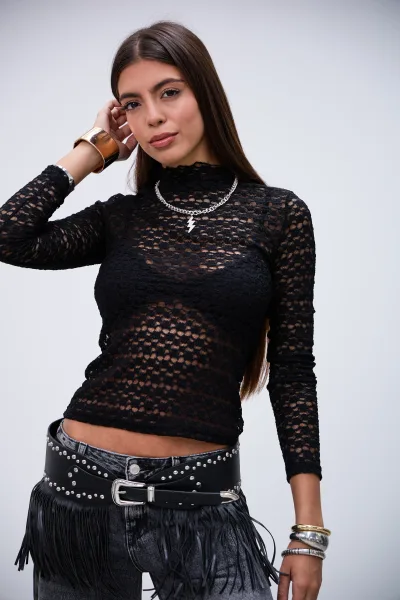 Remera Irresistible Negro L26-3328