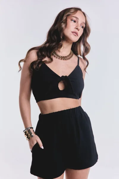 Top Volver Negro