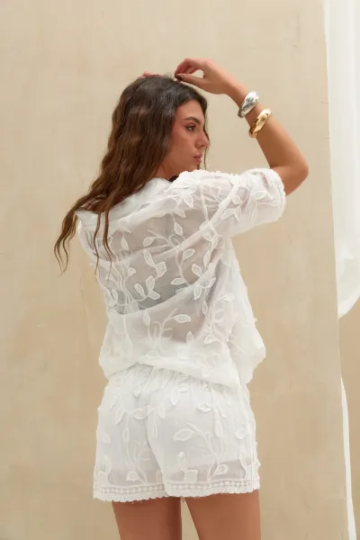 Short Bordado Blanco