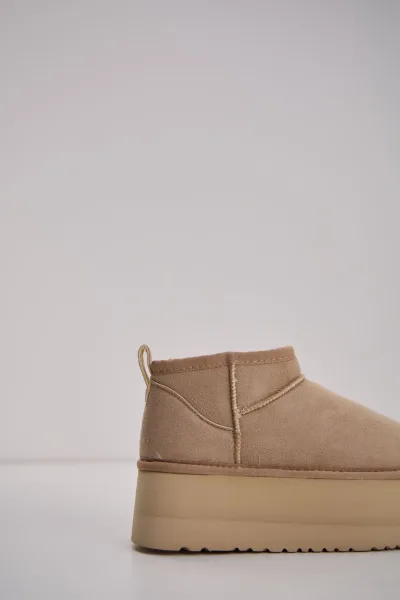 Bota high beige L26-3684